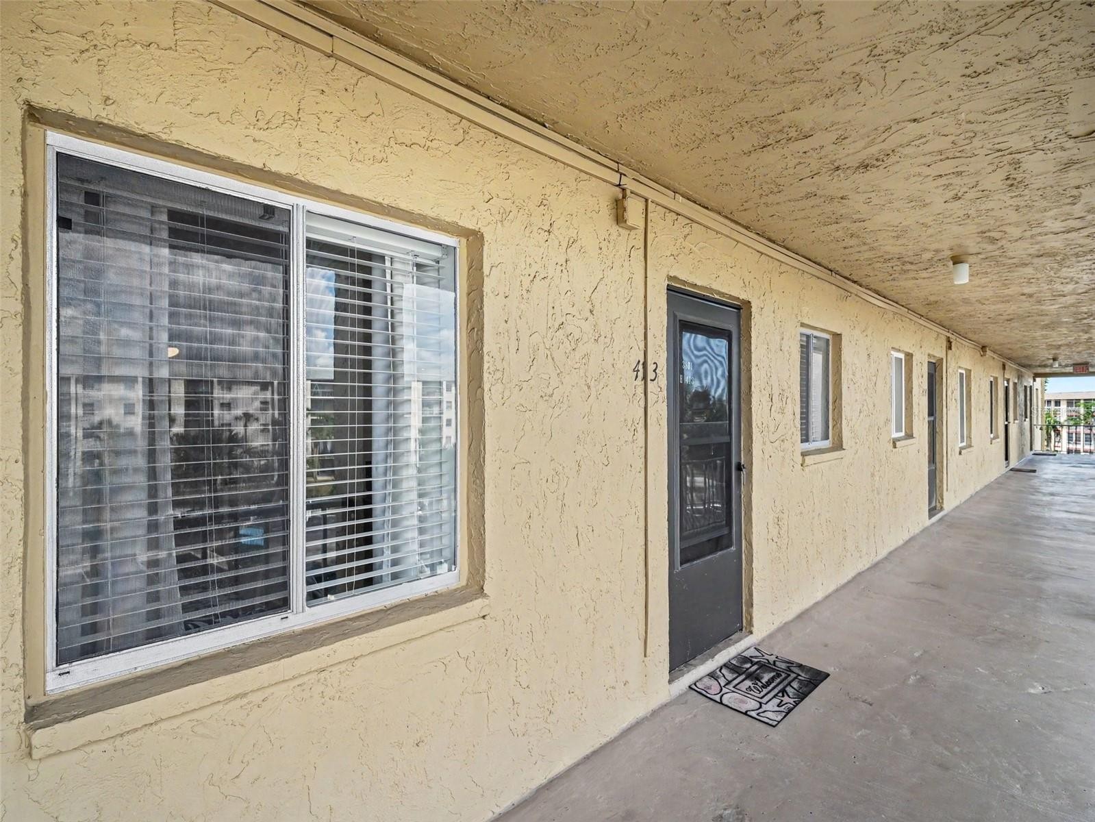 3801 LAKE BAYSHORE DR #H413