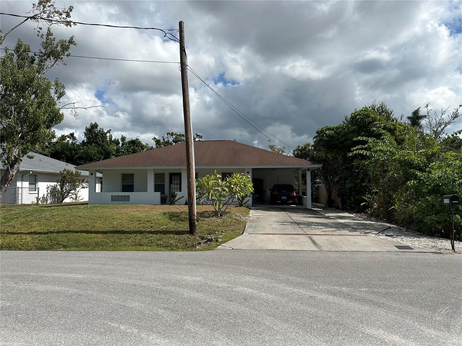 4081 ROCKEFELLER AVE