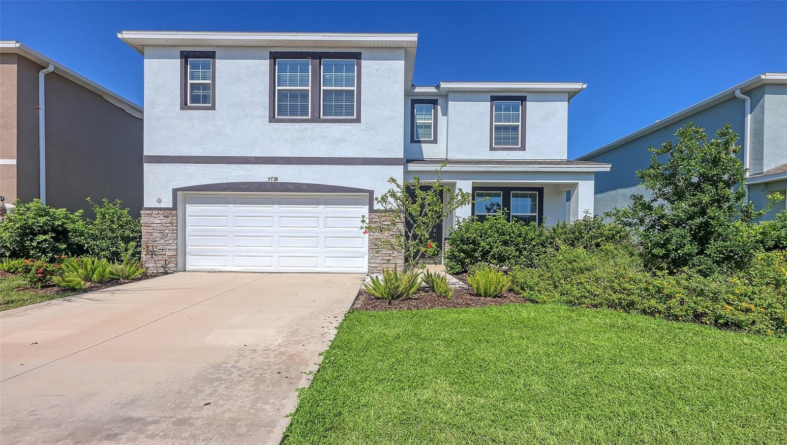 5728 WOODLAND SAGE DR