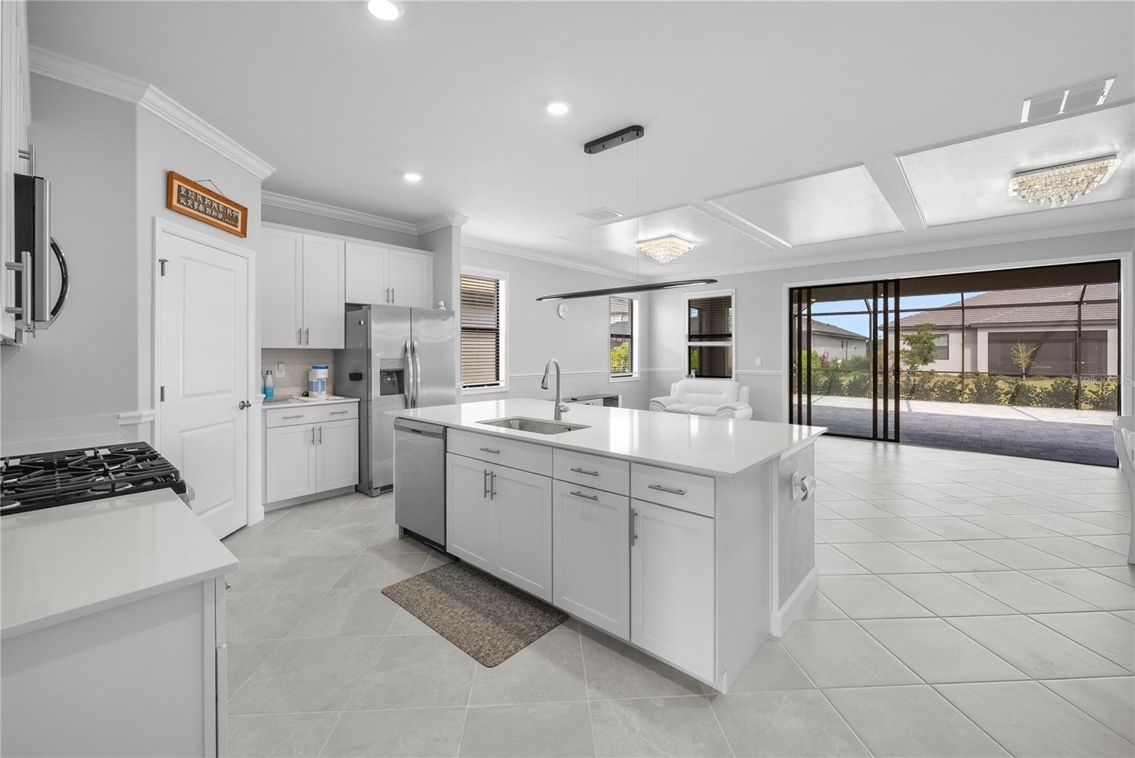 14932 SERENE SHORES LOOP