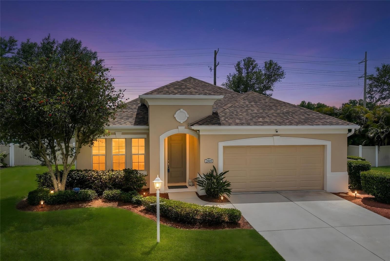 2909 44TH CT E