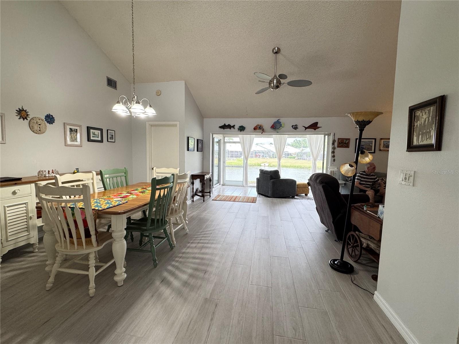 5371 CRESTLAKE BLVD #68