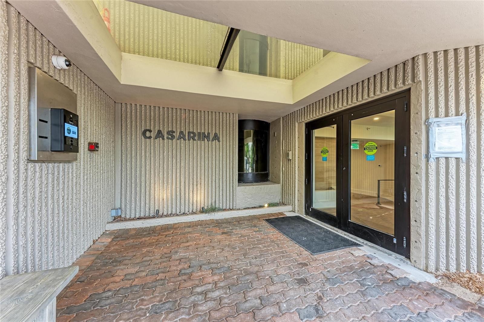 5880 MIDNIGHT PASS RD #903