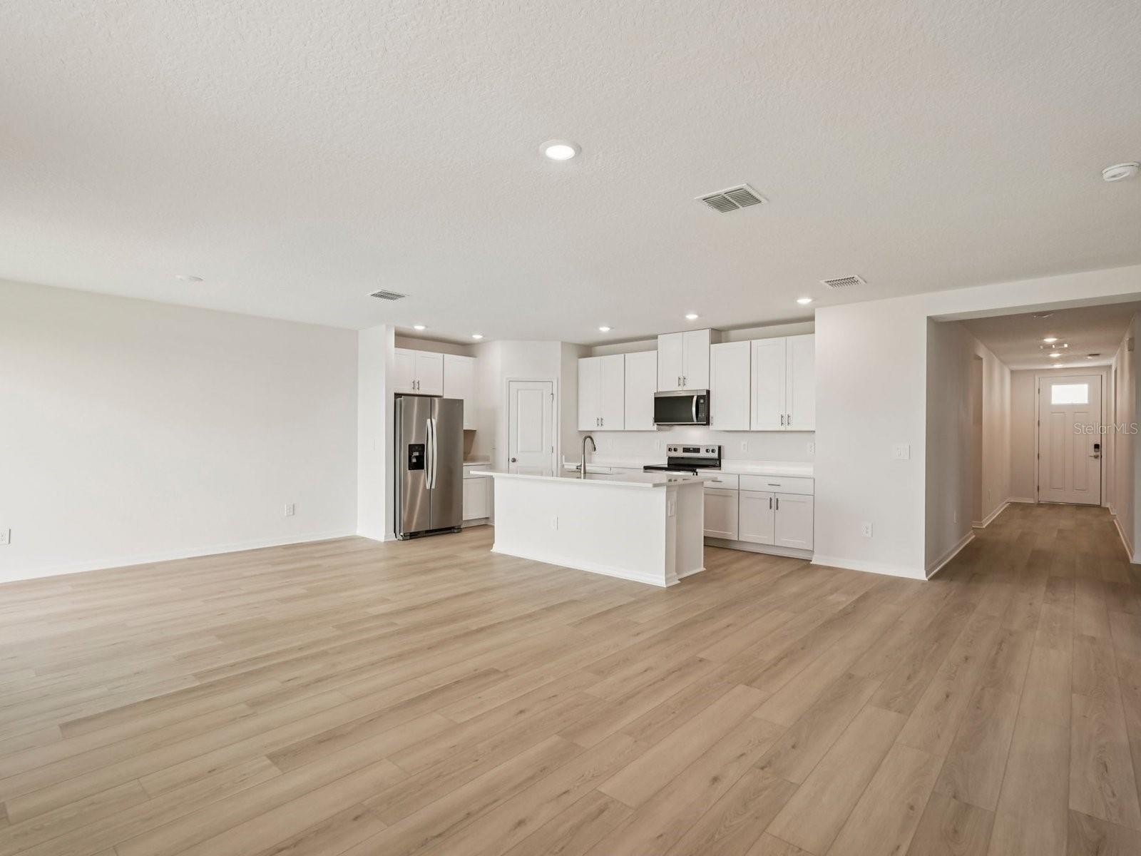 10432 ABUNDANCE GROVE WAY