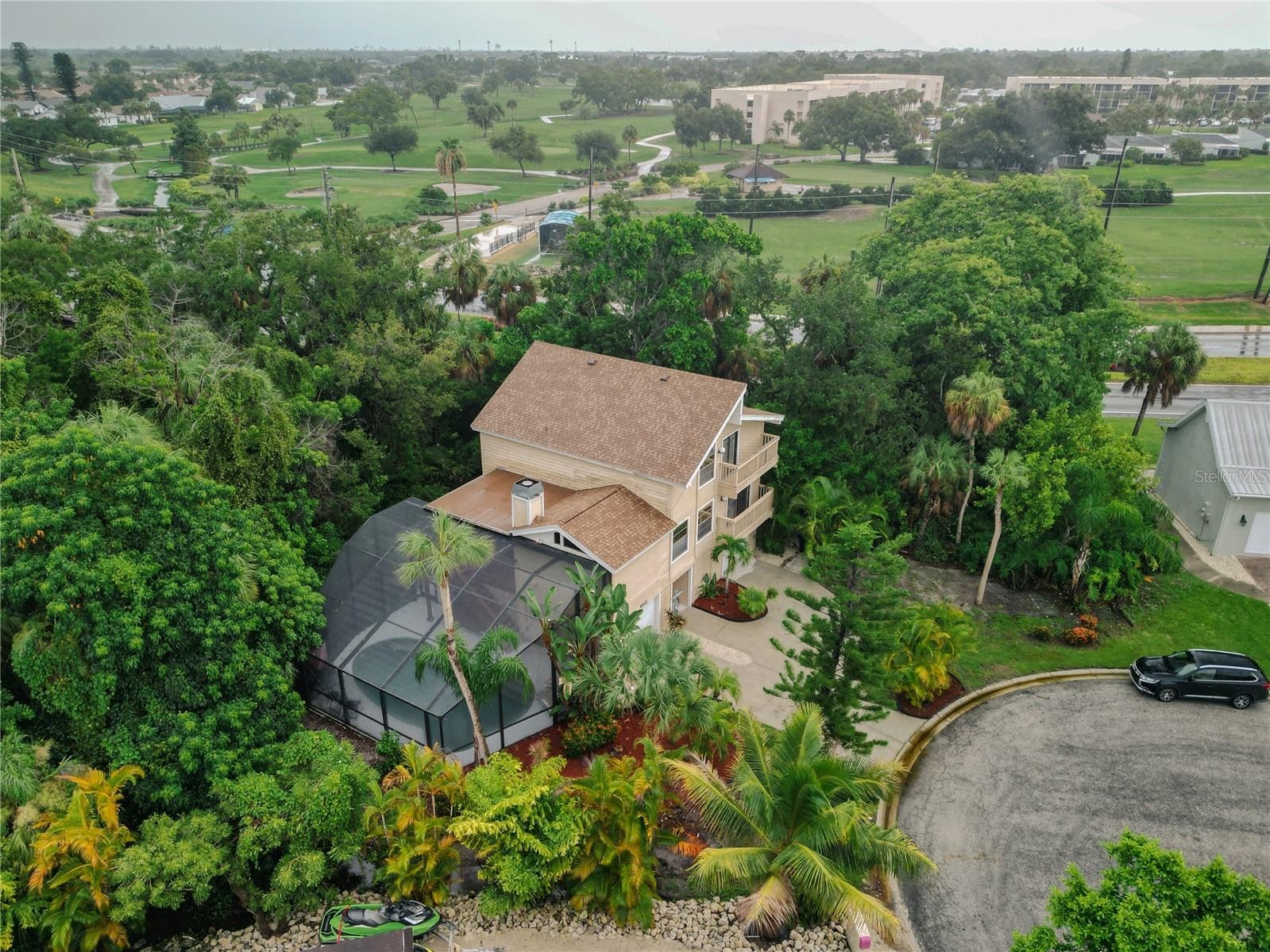 4003 BAYSIDE CT