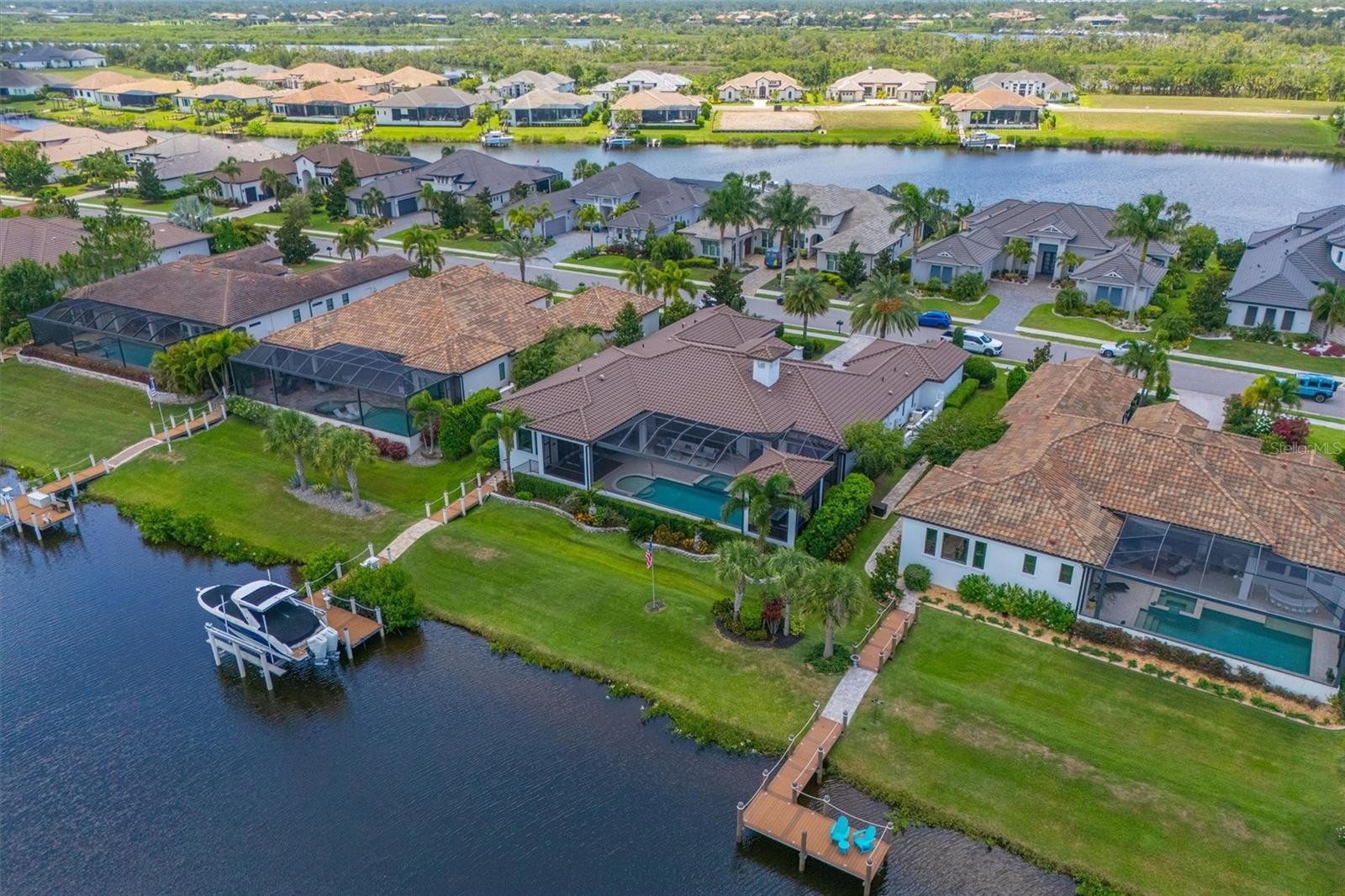 11424 HARBOURSIDE LN