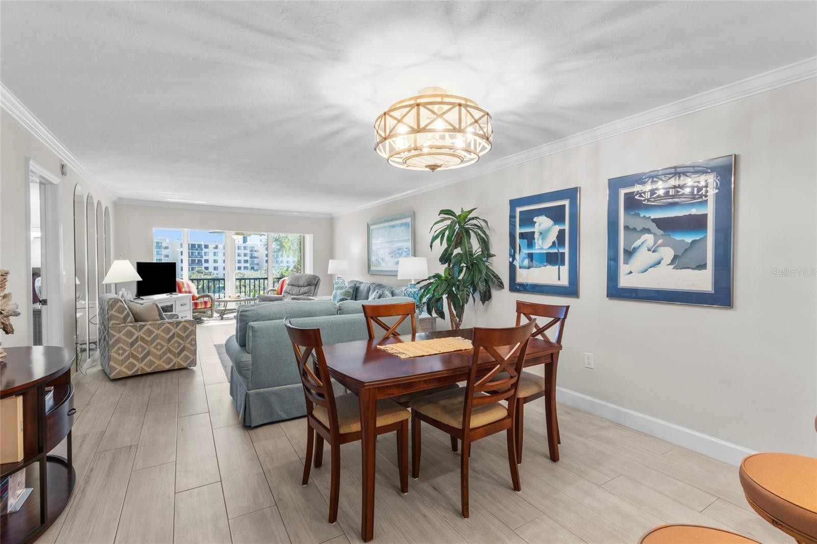 6236 MIDNIGHT PASS RD #305