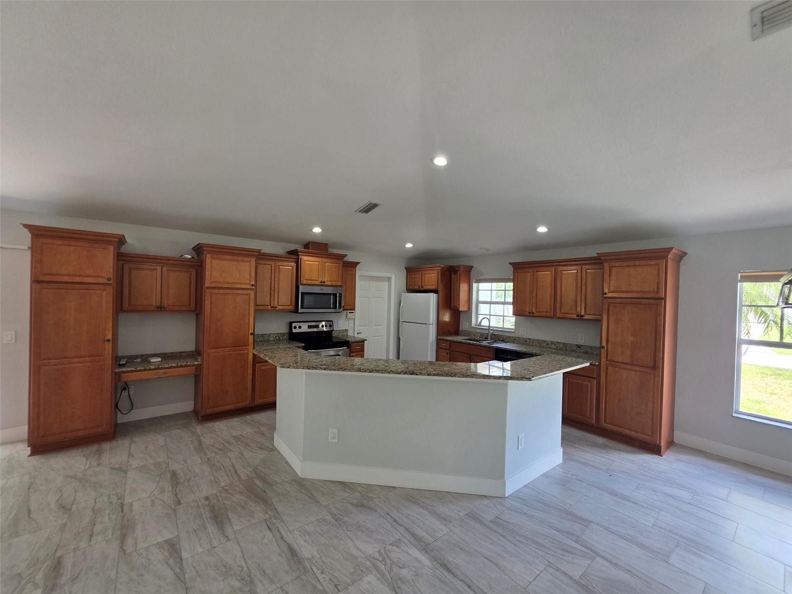 3291 HORACE AVE