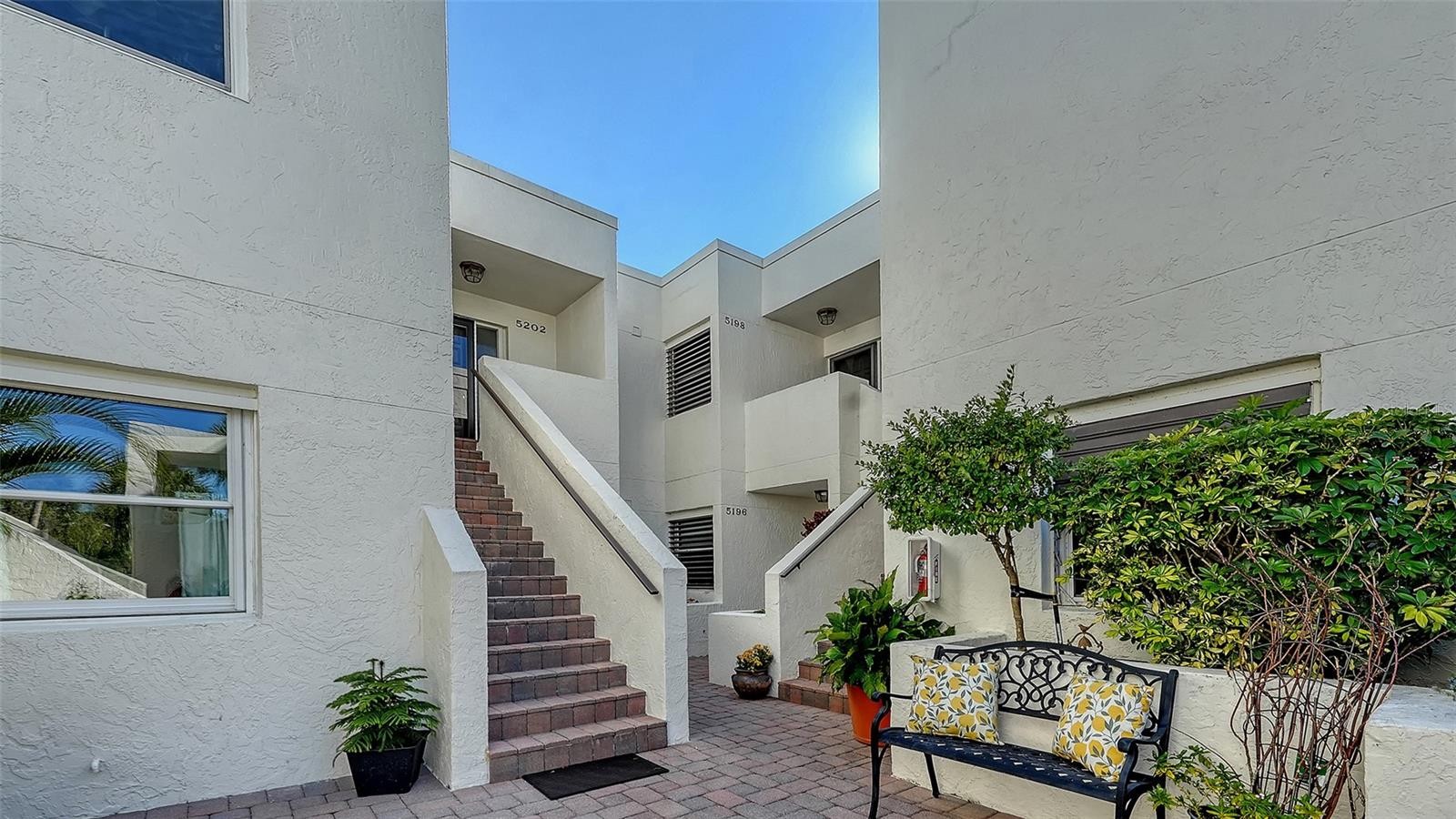 5196 MARSH FIELD LN #97