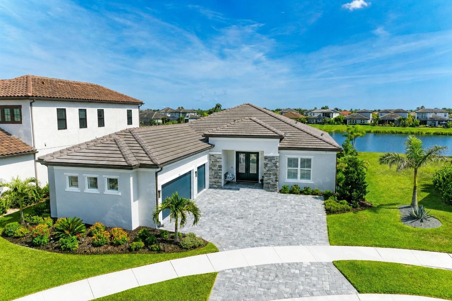 8533 BEECHLAKE CT