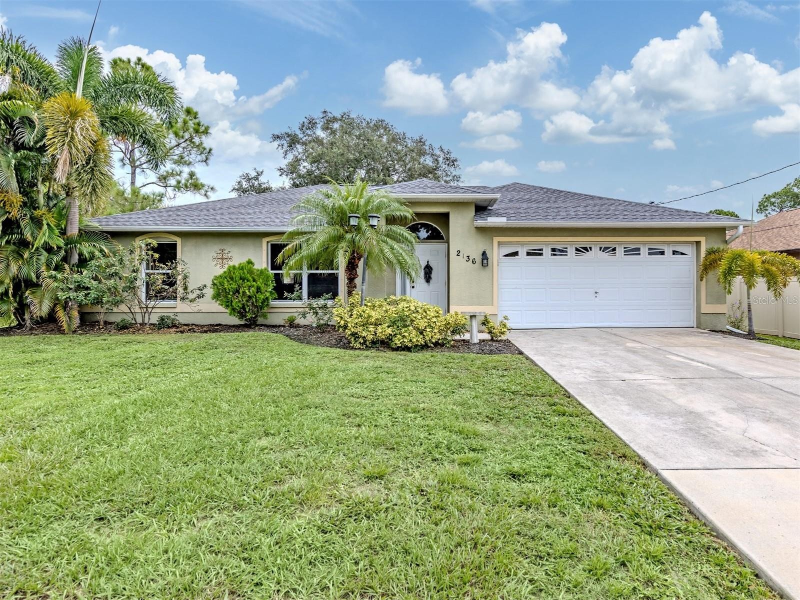 2136 PENGUIN LN
