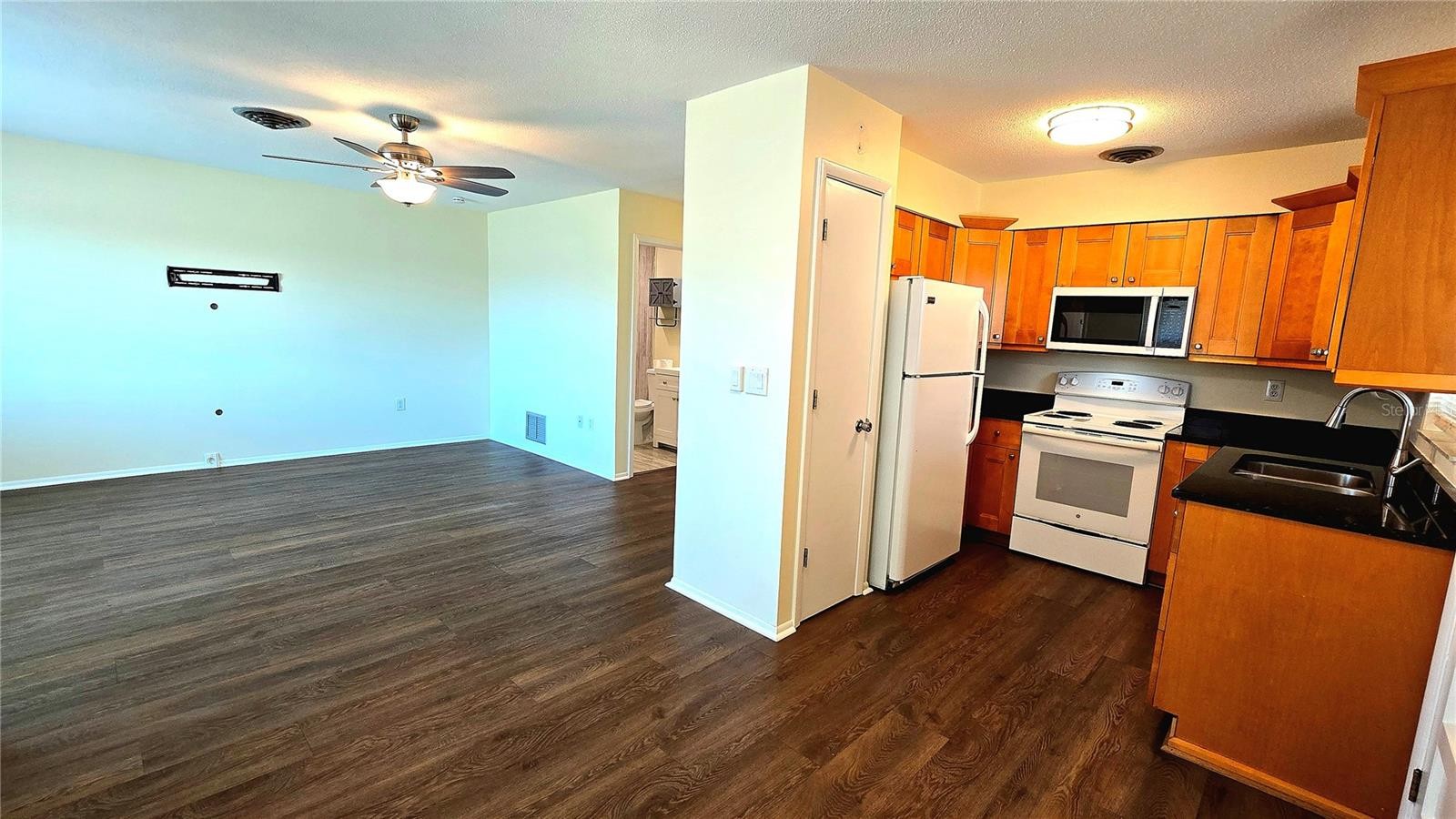 1965 FORKED CREEK DR