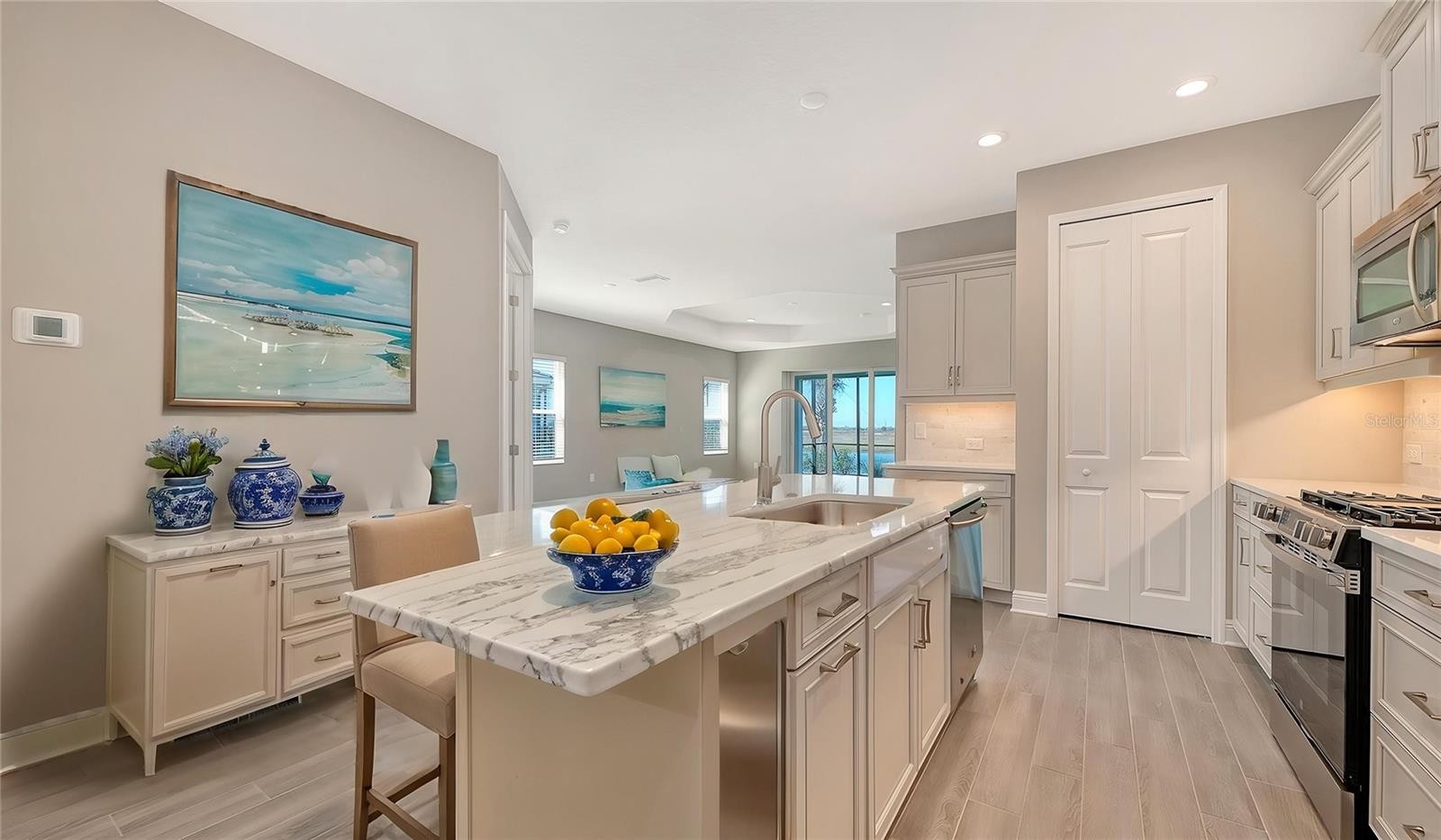 2118 SYLVESTER PALM LN