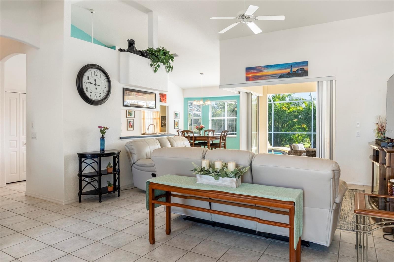 2840 PHOENIX PALM TER
