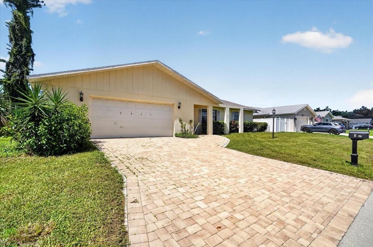 5031 BRANDEIS CIR S