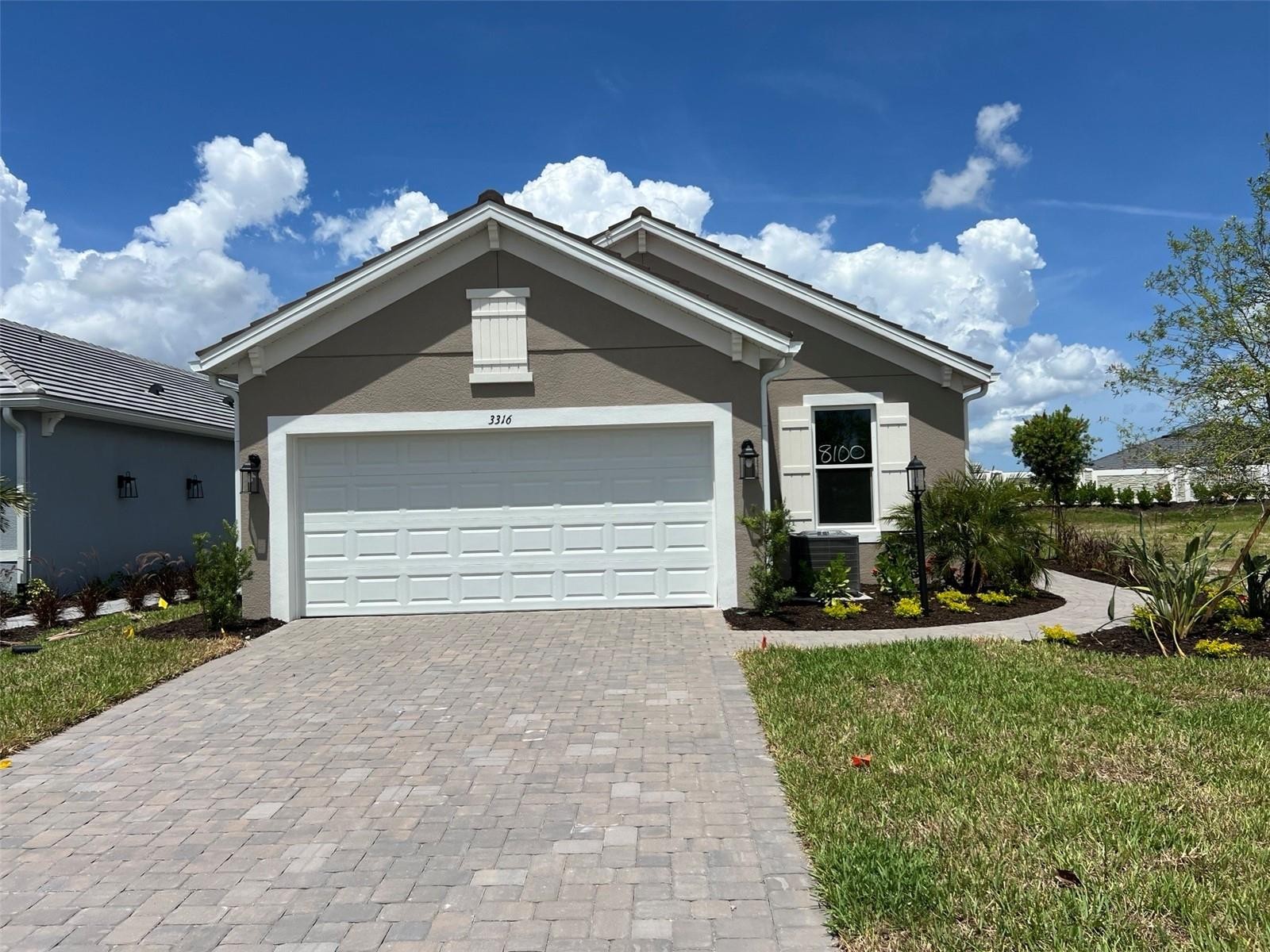 3316 PORTO LN