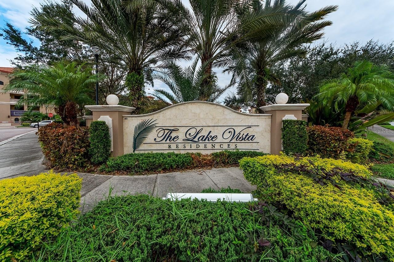 7702 LAKE VISTA CT #204