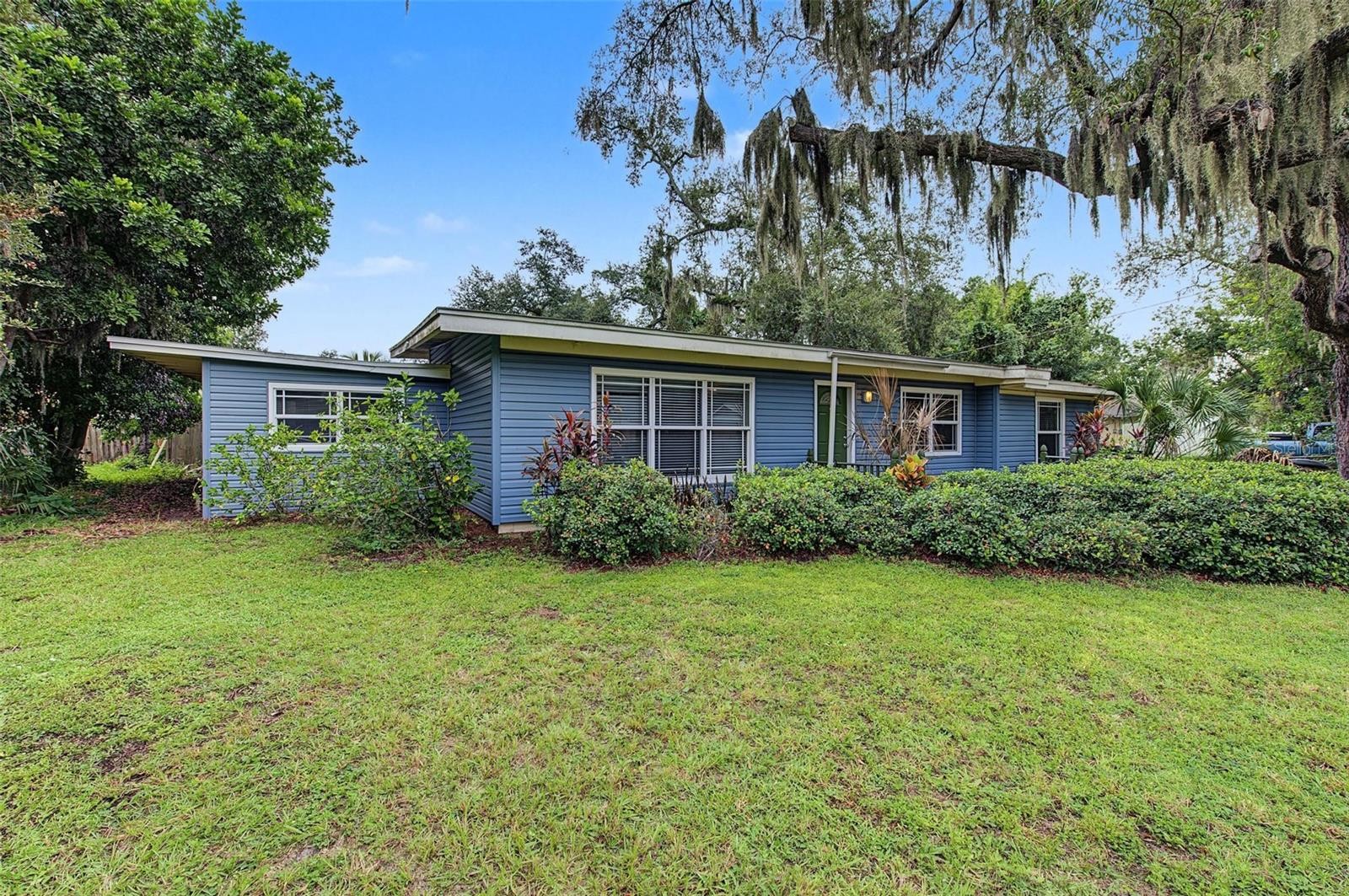 514 12TH AVE W