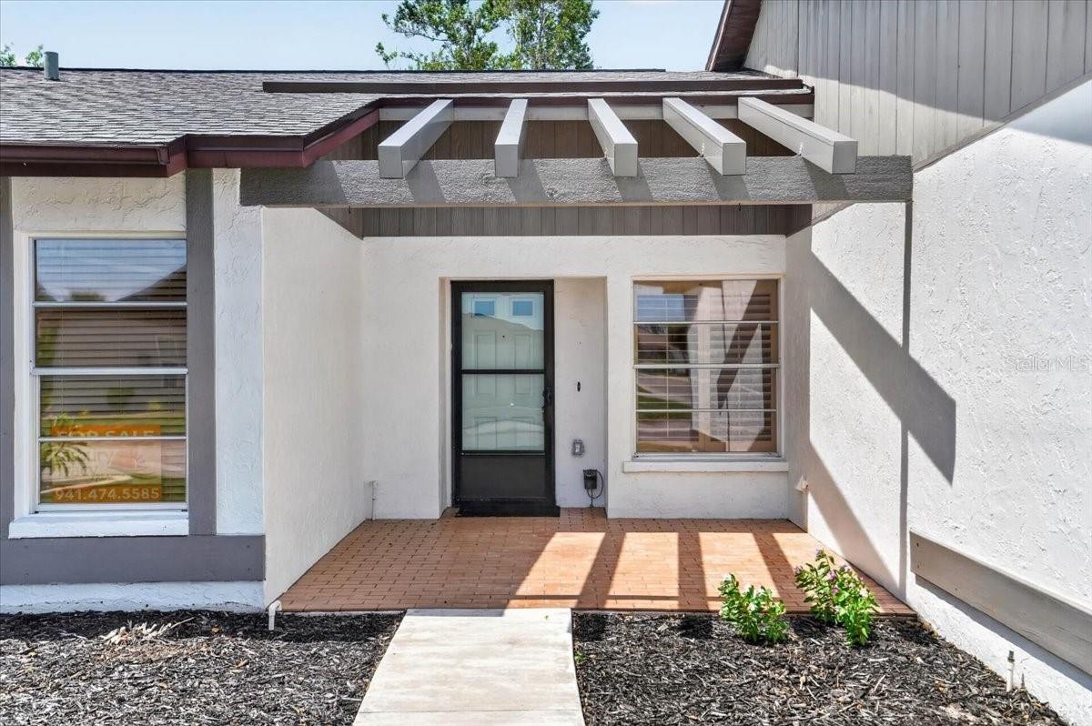 631 FOXWOOD BLVD #256