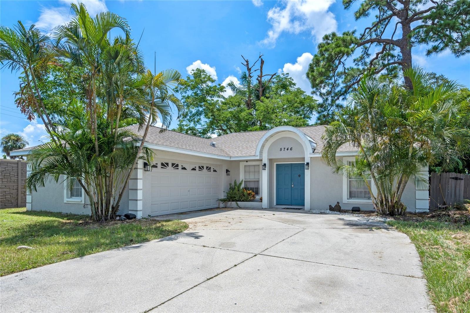 5746 S Lockwood Ridge Rd Sarasota Florida 34231