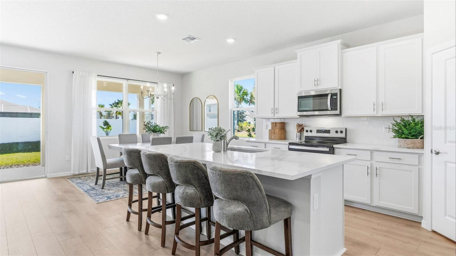 18245 BEACH RANCH TER