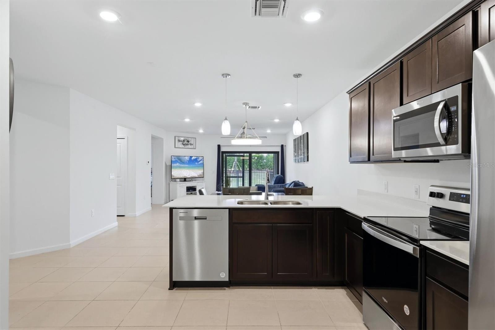6499 SILVERSTAR DR