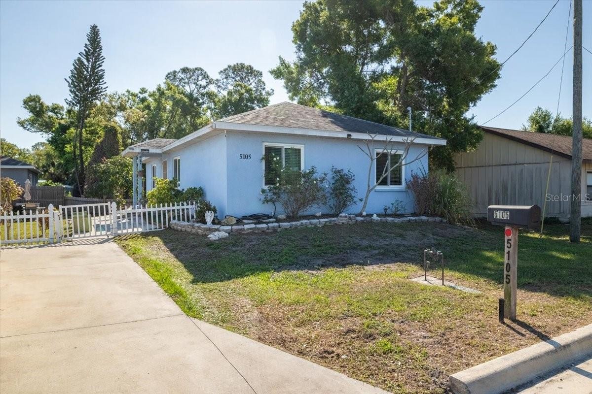 5105 15TH STREET CT E