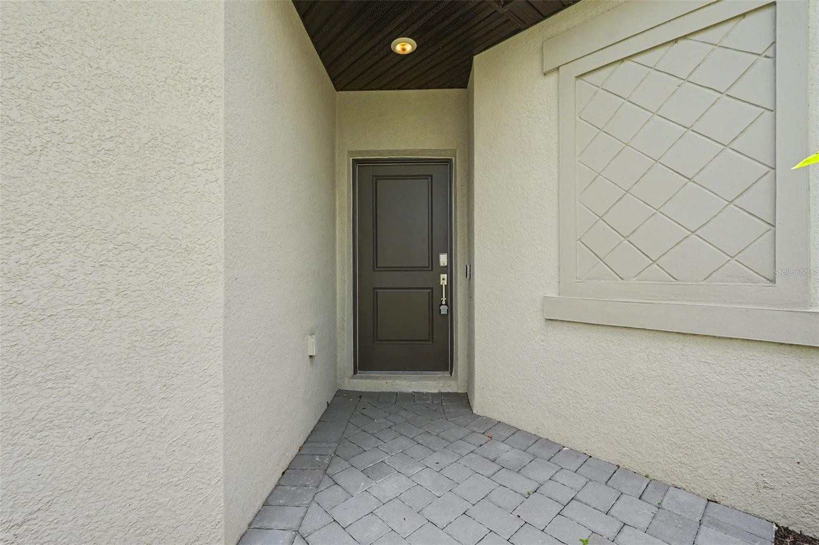 15724 SUNNY DAY DR