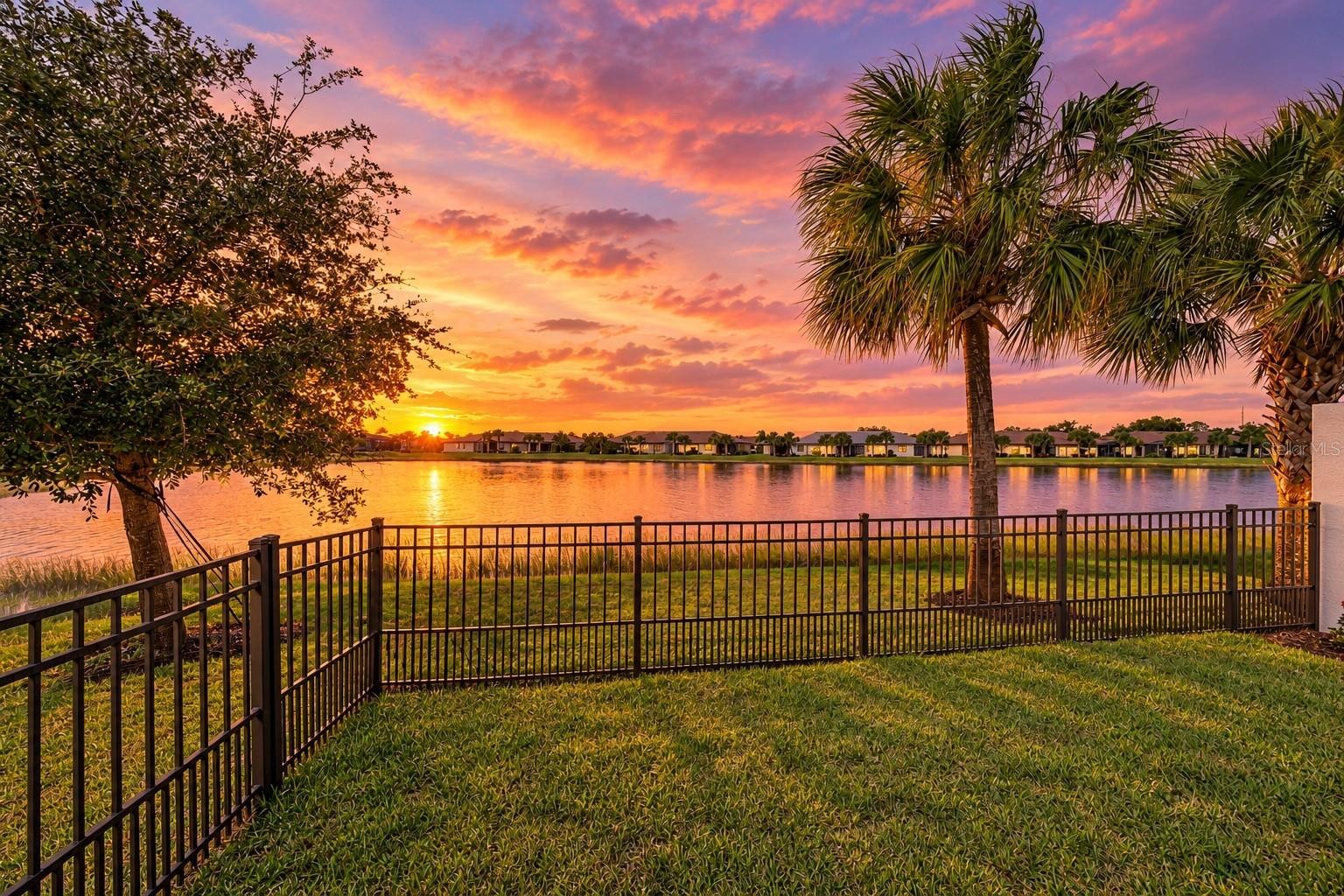 7022 HOLBROOK COVE