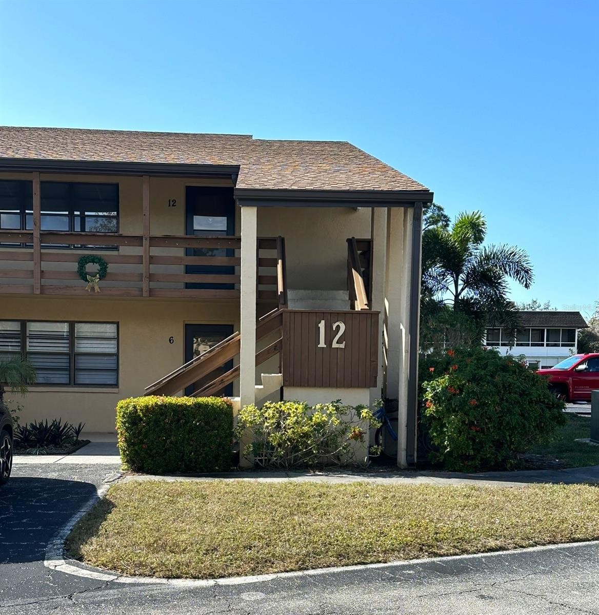 12 QUAILS RUN BLVD #12