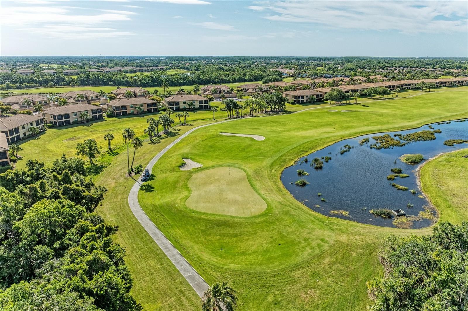 310 WINDING BROOK LN #102