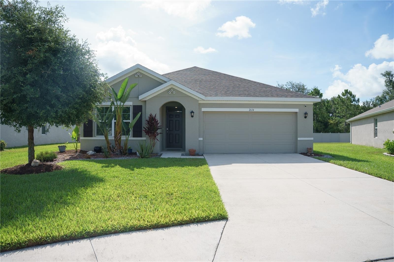 2614 GREENLEAF TER