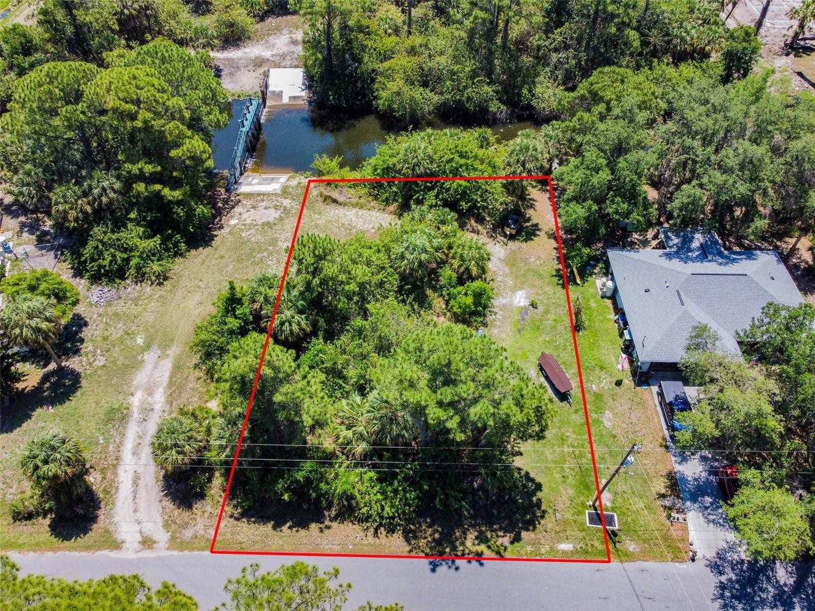 Lot 32 PARKMOUNT RD