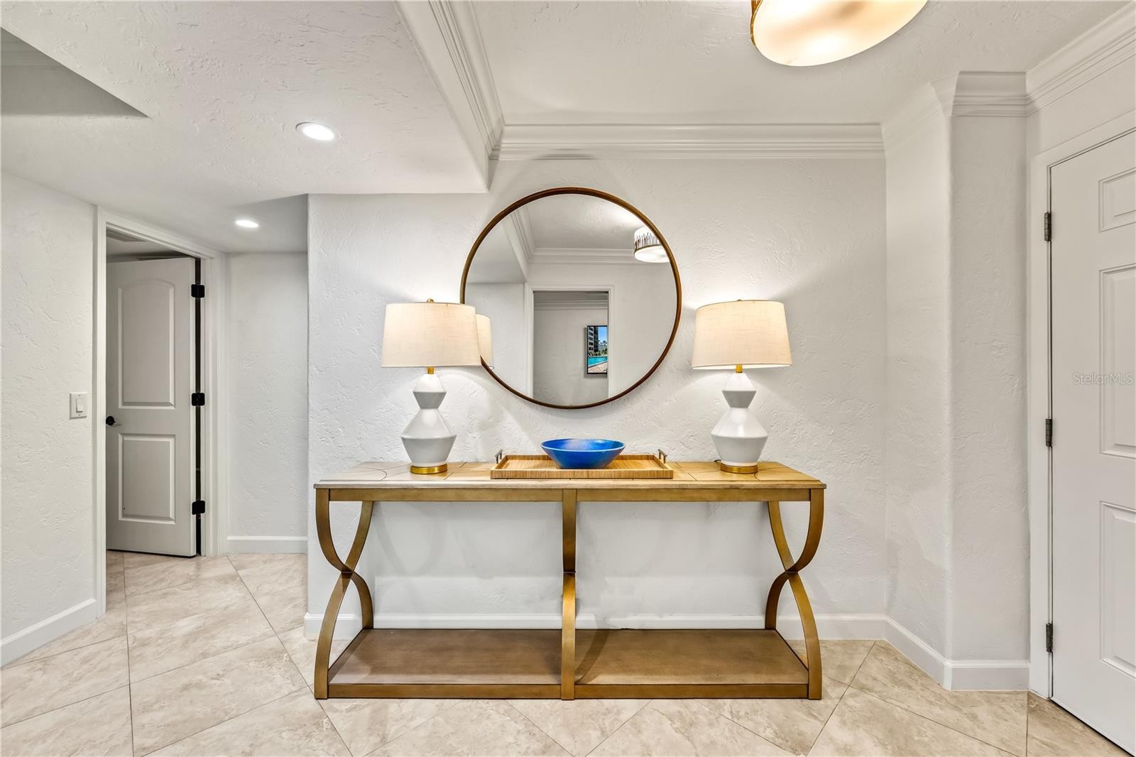 5880 MIDNIGHT PASS RD #210