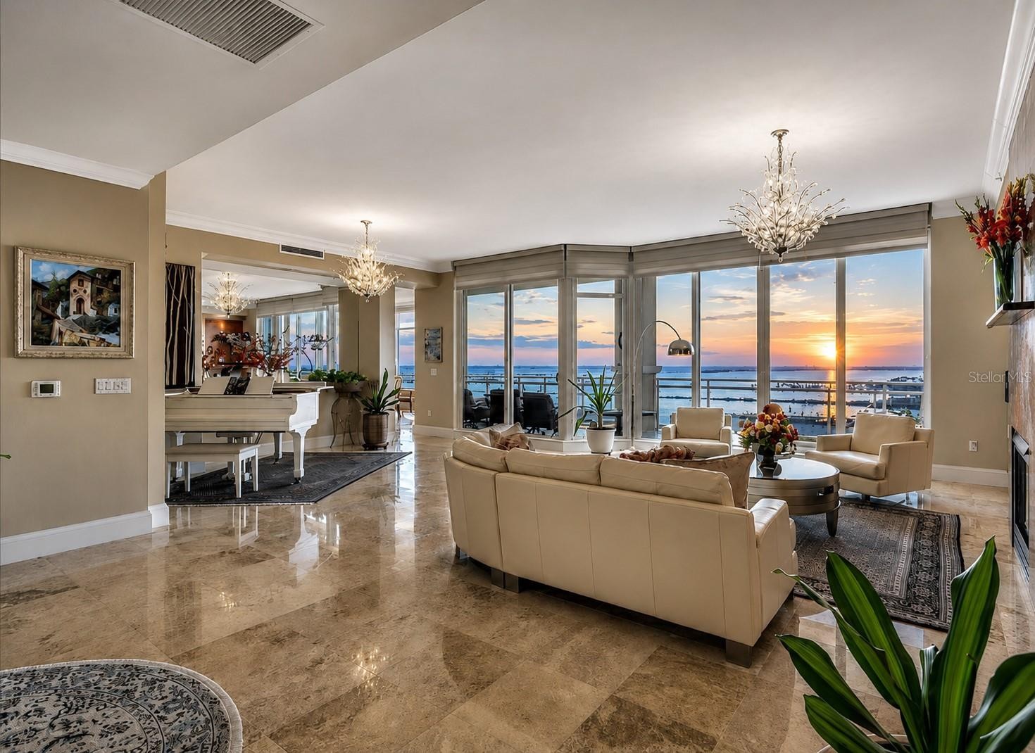 130 RIVIERA DUNES WAY #PH202