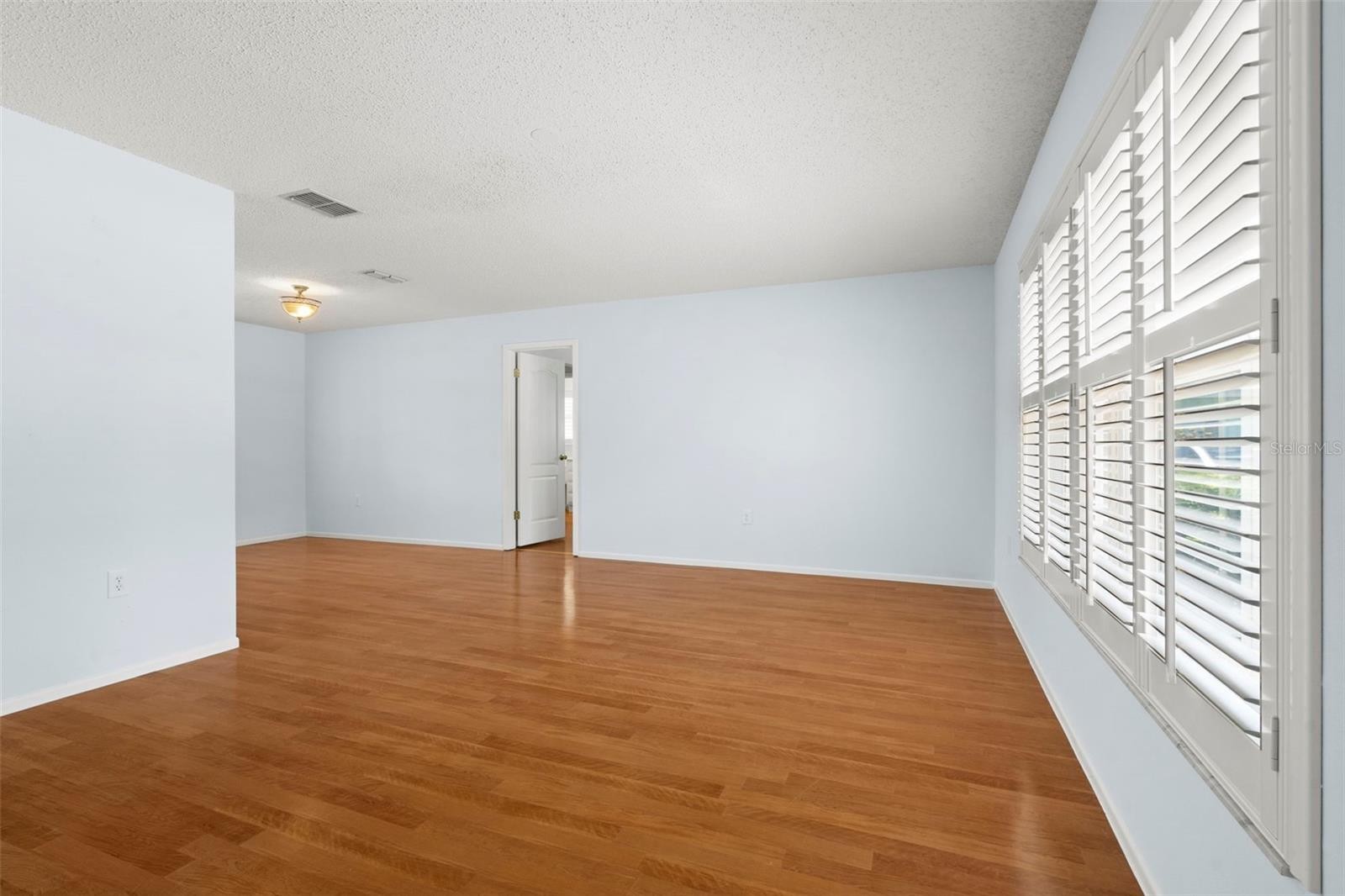 6408 29TH AVE W