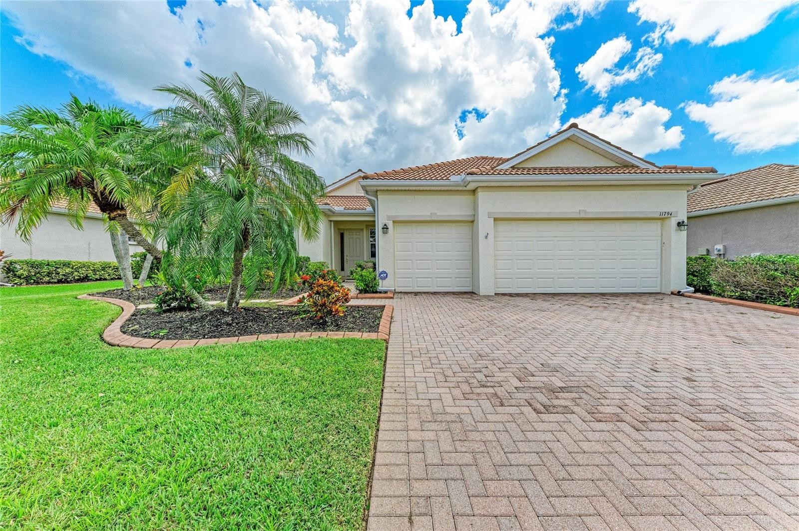 11794 GRANITE WOODS LOOP