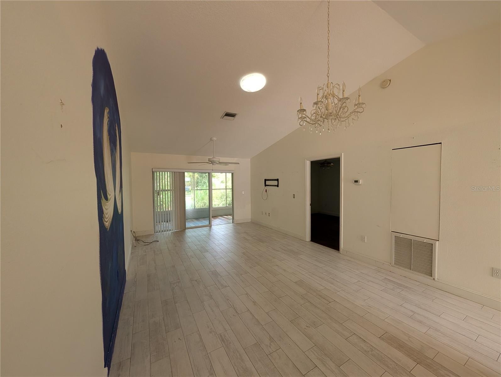 638 N JEFFERSON AVE #15