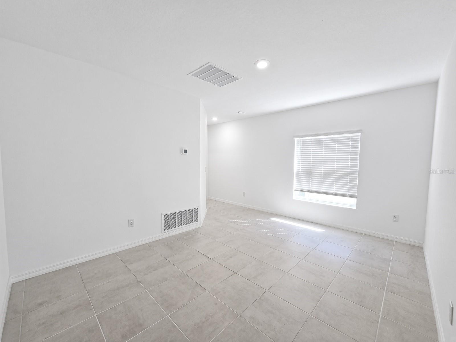 11207 FIELDSTONE DR