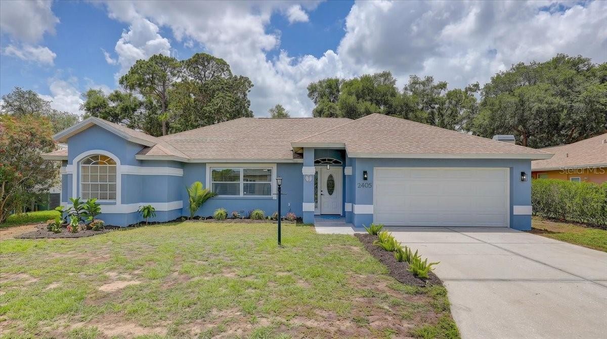 2405 APPALOOSA CIR