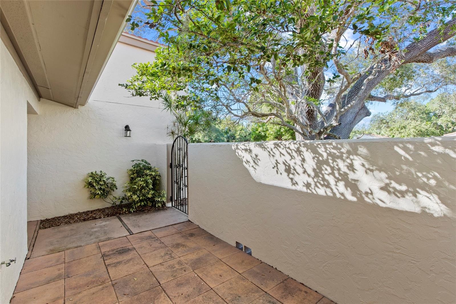 3703 QUAIL HOLLOW PL