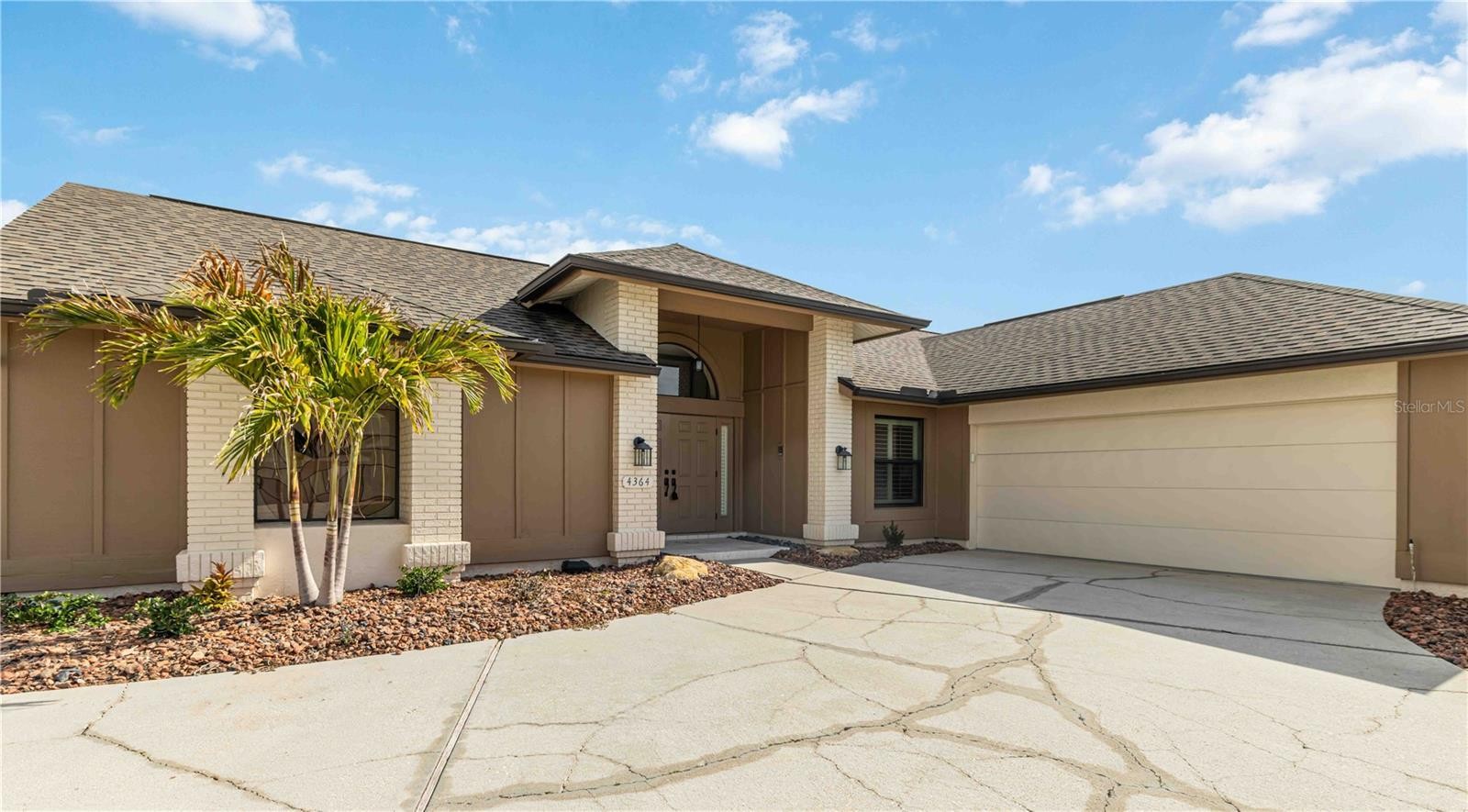 4364 PRESIDENTIAL AVENUE CIR E