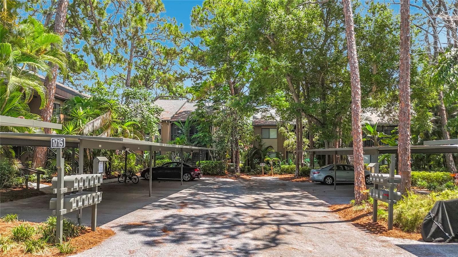 1715 PELICAN COVE RD #GL339