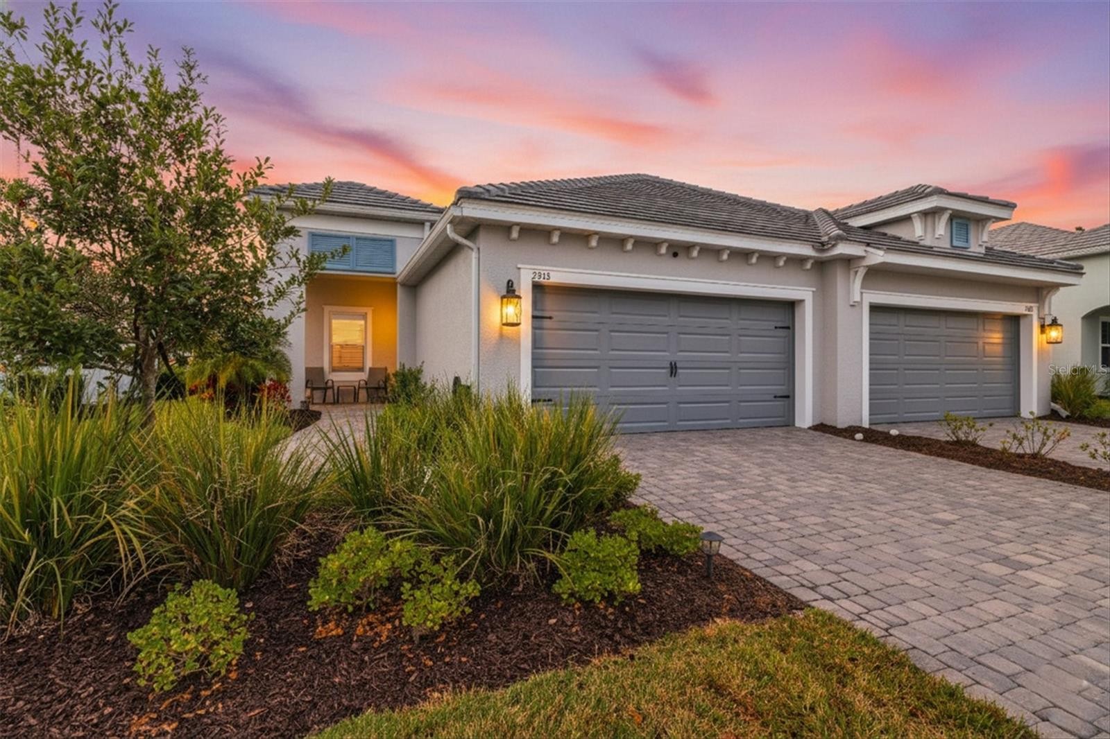 2918 BUTTERFLY JASMINE TRL