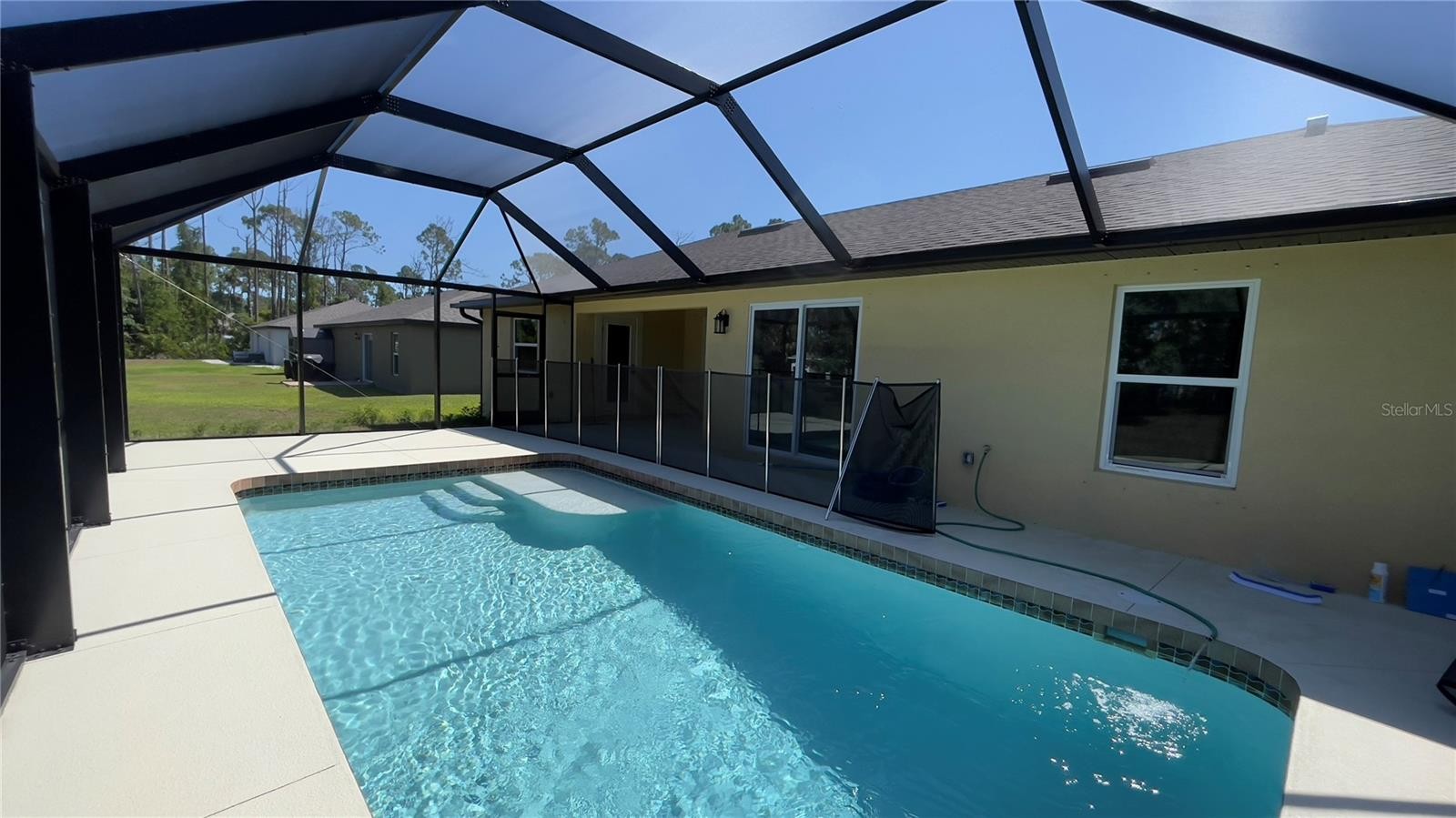 1495 ROBWOOD TER