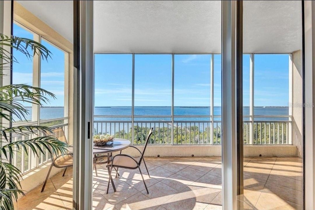 2925 TERRA CEIA BAY BLVD #2703