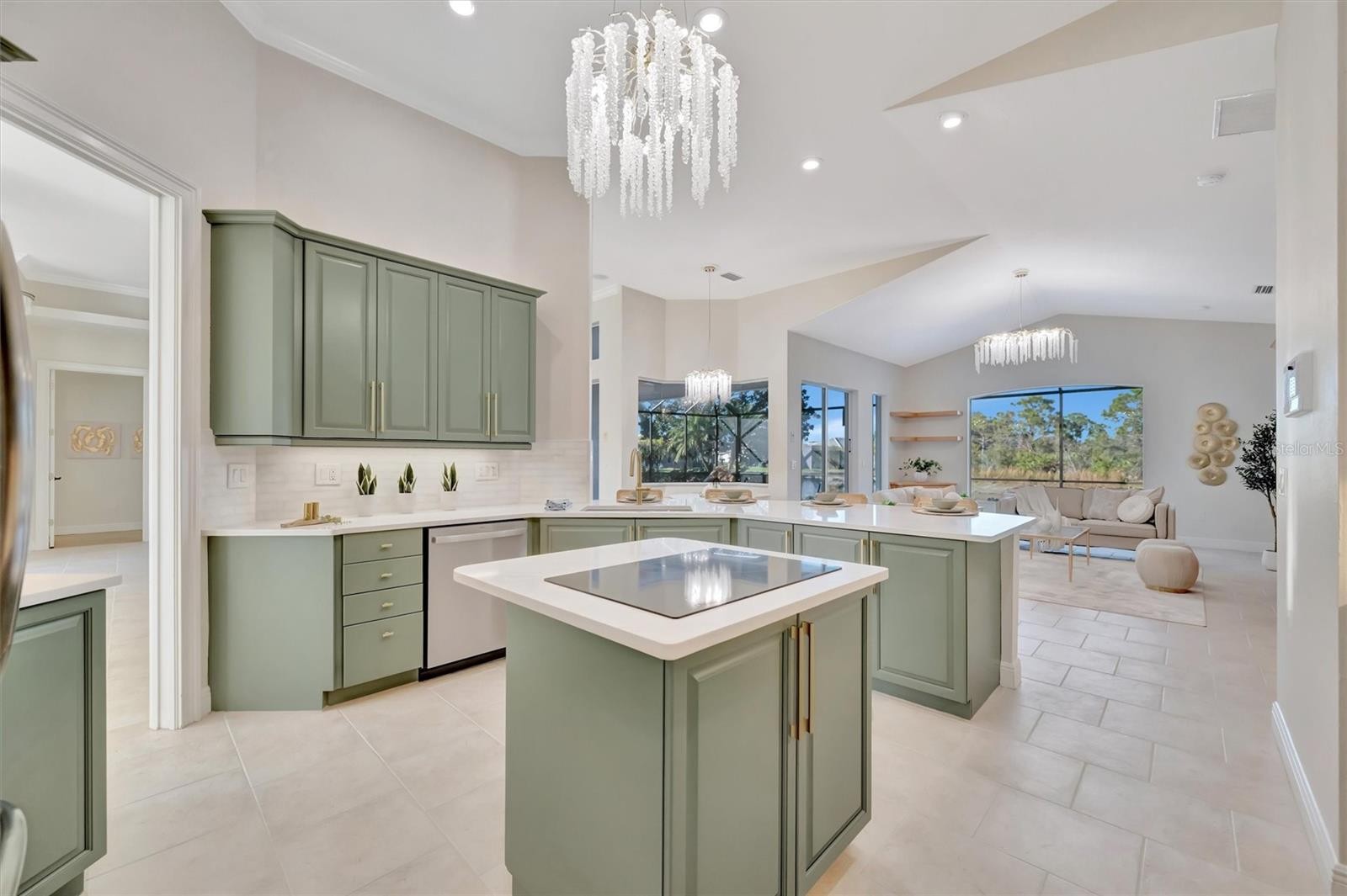 4261 VIA DEL VILLETTI DR