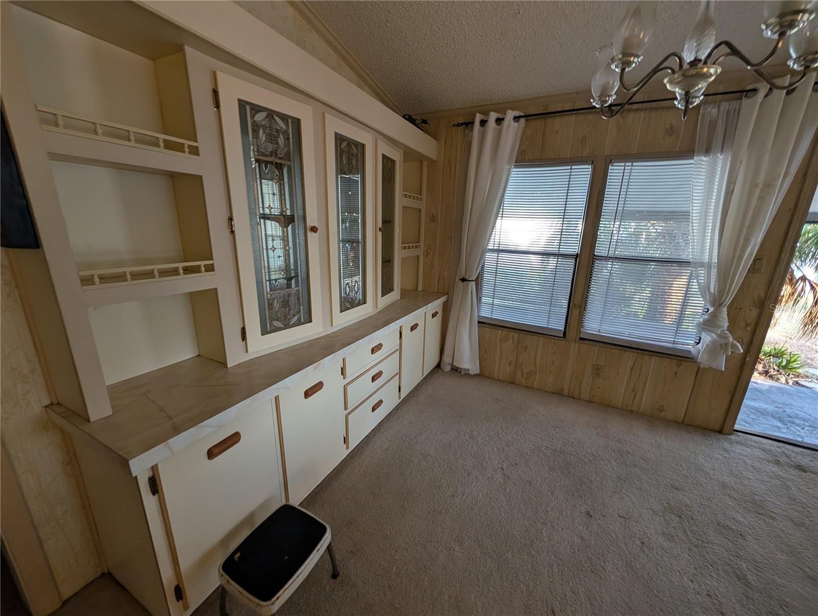 715 50TH AVENUE TER W