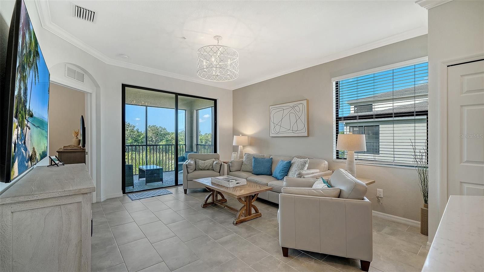 18114 GAWTHROP DR #308