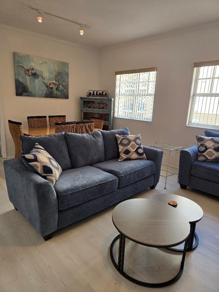 1064 N TAMIAMI TRL #1404